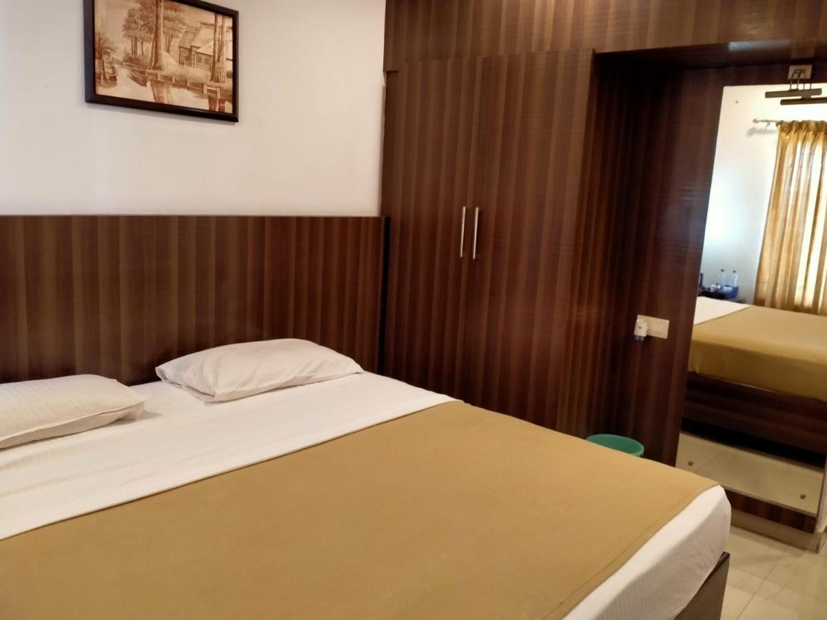 Hotel Green Park Suites Manipal Zewnętrze zdjęcie